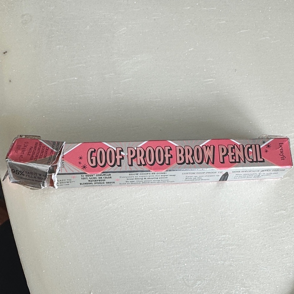 Benefit Goof Proof Brow Pencil - Pink and White Packaging